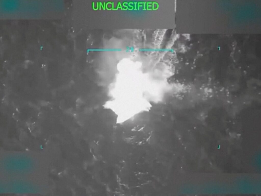 2025 09 03t061234z 1816979909 rc20kgatv4vx rtrmadp 3 usa trump venezuela pentagon 1756904004.jpg