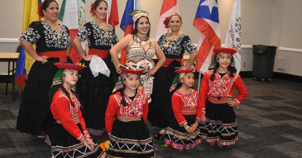 The Killeen Daily HeraldSunday fiesta celebrated Hispanic arts and cultureIt was a fiesta Sunday afternoon as about 200 gathered for the Sociedad Cultural Hispano Americana's Artesania y Cultura—or the Hispanic….16 hours ago 68be179c04aad.image .jpg