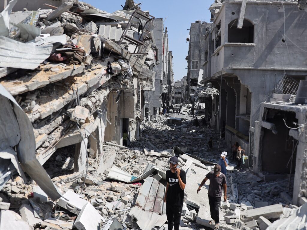 Aa 20250906 39034999 39034998 destruction in the city of khan yunis in gaza as a result of israeli a.jpeg