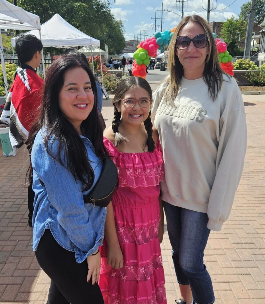 Fiestas Patrias in Aurora a celebration of culture, music Abn l fiestas 0907 01 e1757189020796.jpg