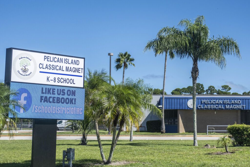 Pelican island magnet.jpg