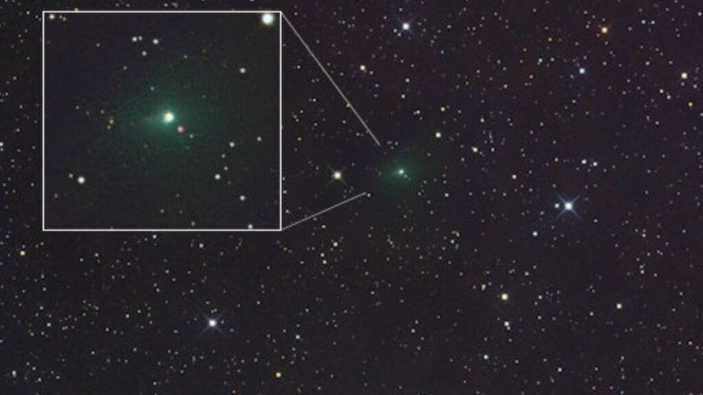 Interstellar comet 3I ATLAS glows green during lunar eclipse photo of the day for Sept. 15, 2025 Wwcf4ccyatdchlk5qvm2nd.jpg