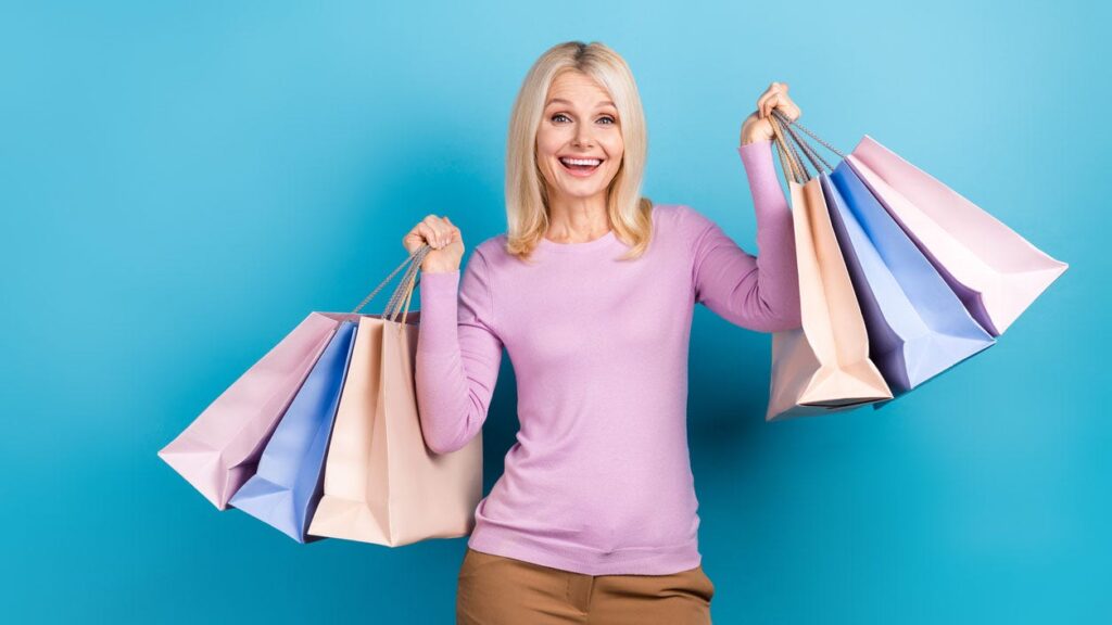 Commerce nordstrom labor day istock 2168524266.jpg