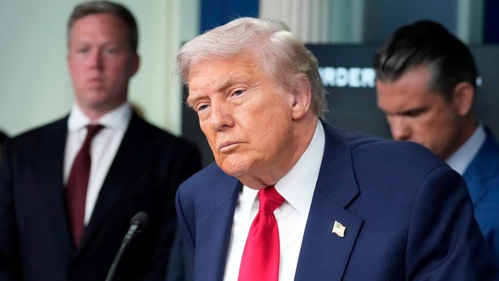 Donald trump trans sports 082125.jpg