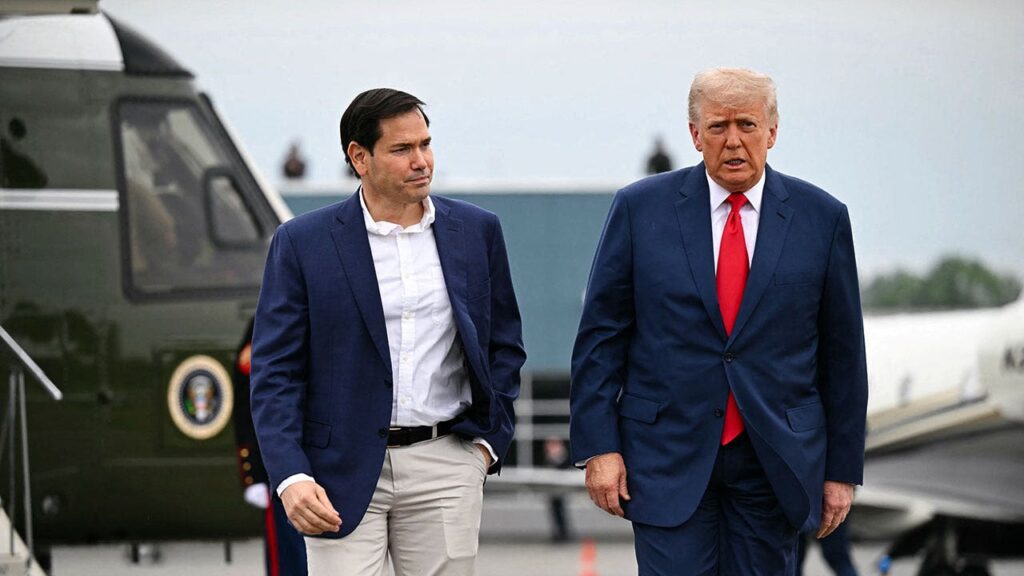Rubio trump walk june082025 getty.jpg