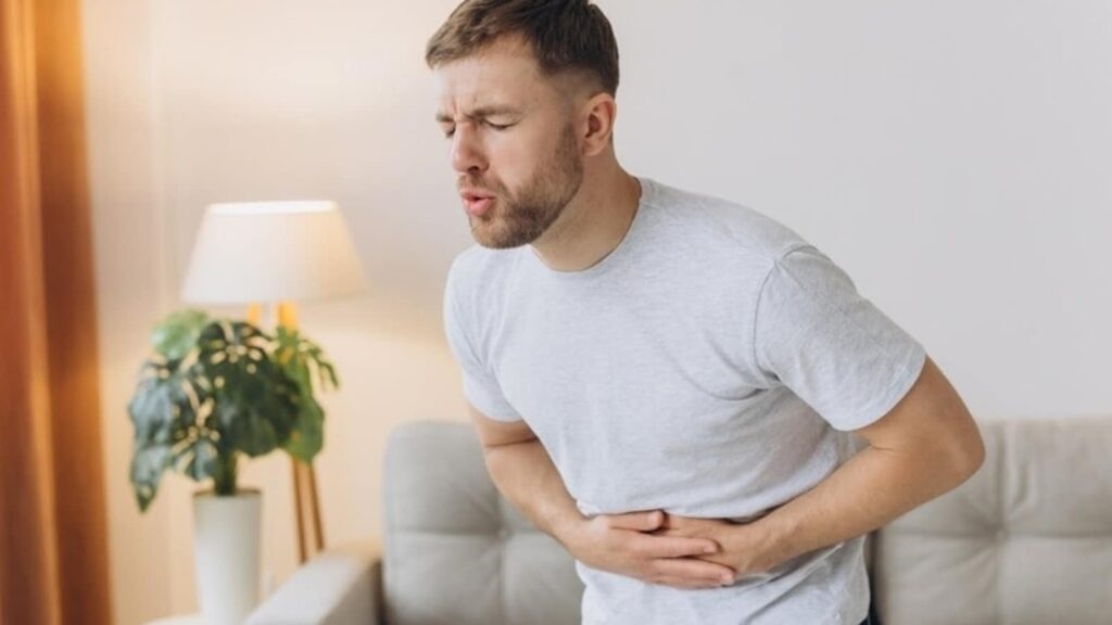 Cardiologist says ‘gut health impacts your heart health’; shares simple lifestyle habits to avoid post-meal bloating | Health Stomach pain 1756092360701 1756092366710 1756781376742.jpg