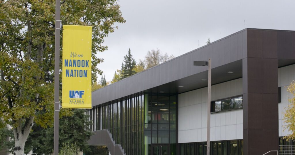 Urlhttp3a2f2fnpr brightspot.s3.amazonaws.com2fb02ff62f1f9f12284acea94ad5575ec96bb92fnanook.jpeg