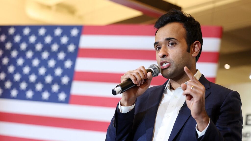 Vivek ramaswamy speaking.jpg