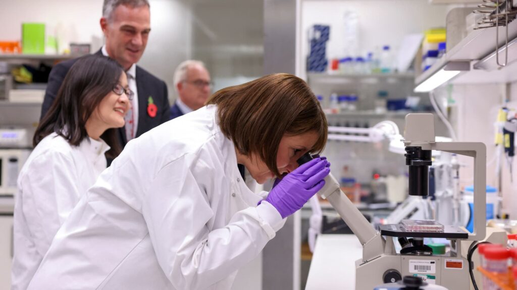 UK backs innovation hub Cambridge — expansion tests city’s limit 108217859 1761664643901 gettyimages 2181882674 britain budgetreeves.jpeg