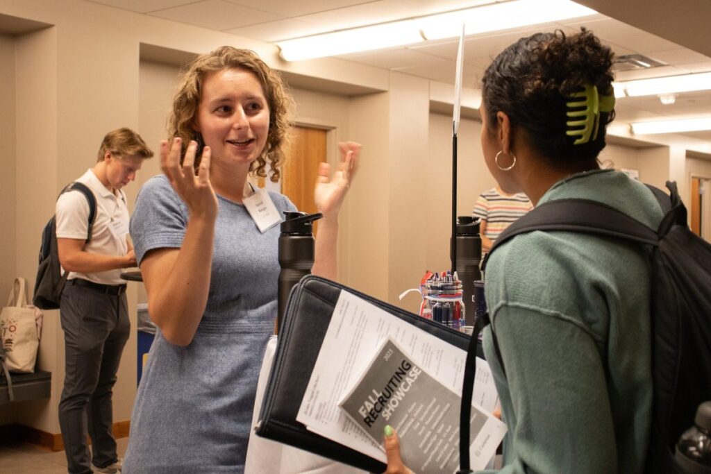 Fall Recruiting Showcase brings top employers to campus – St. Olaf College 18 fall recruiting showcase 23.jpg