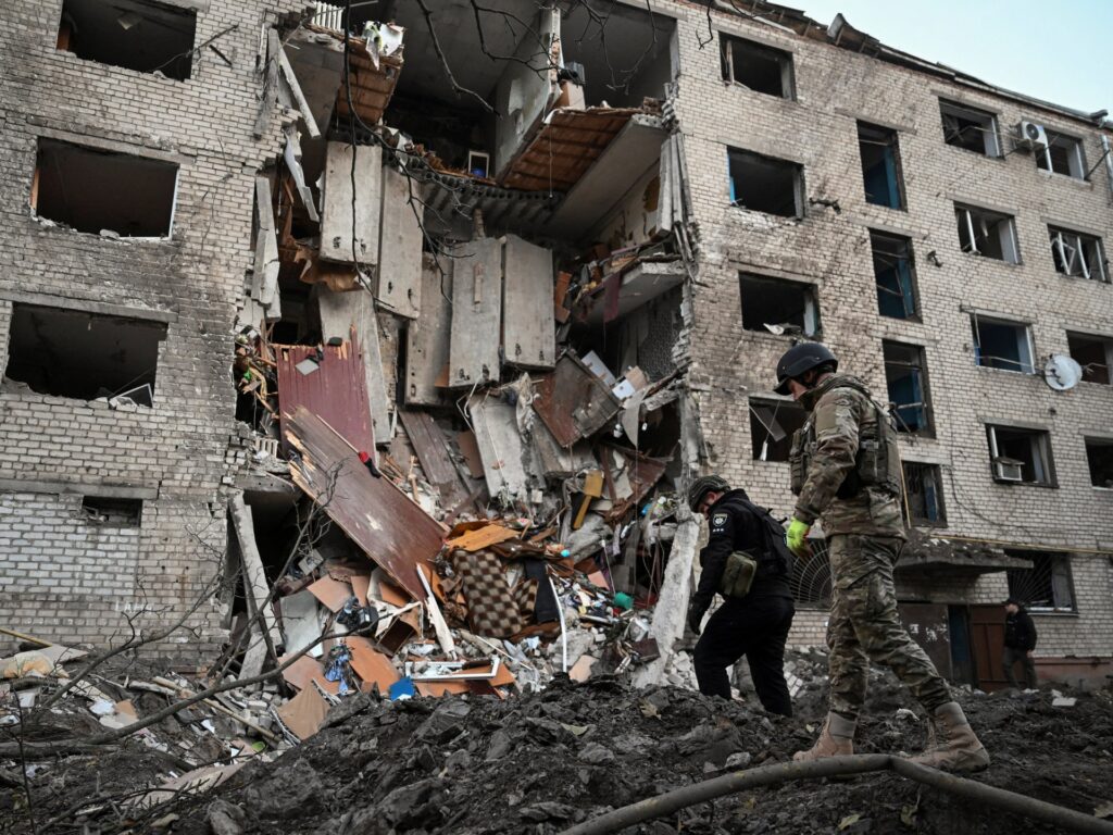 As battle for Ukraine’s Pokrovsk heats up, Putin touts nuclear-powered arms | Russia-Ukraine war News 2025 10 30t070514z 1415605954 rc25mhak93cz rtrmadp 3 ukraine crisis attack zaporizhzhia 1761831095.j.jpeg