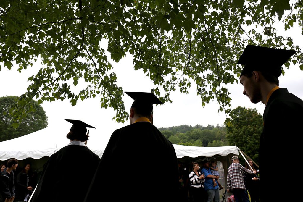 20250825 vn graduation 001.jpg