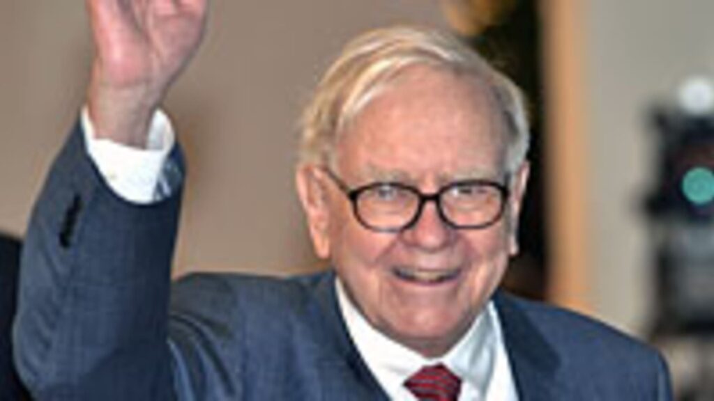 45387784 warren buffett japan 2 200.jpg
