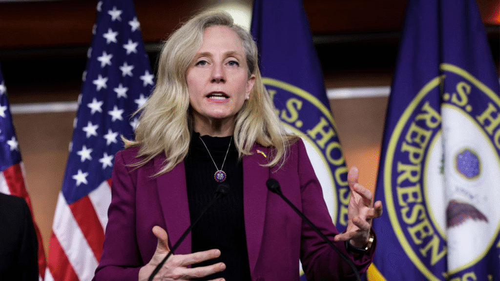 D8982442 rep.spanberger.png