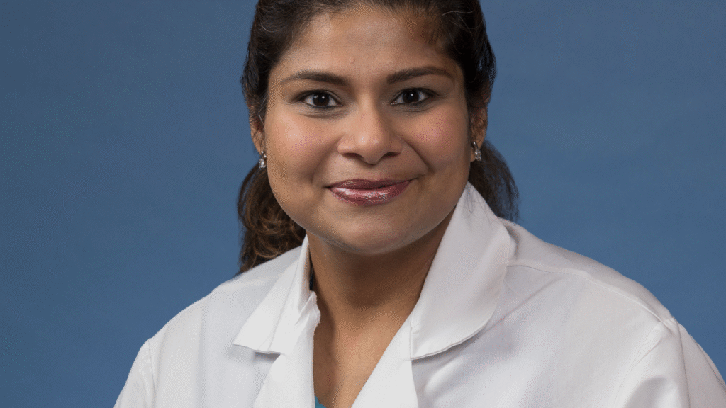 Vibha singhal md mph dabom 10r.png