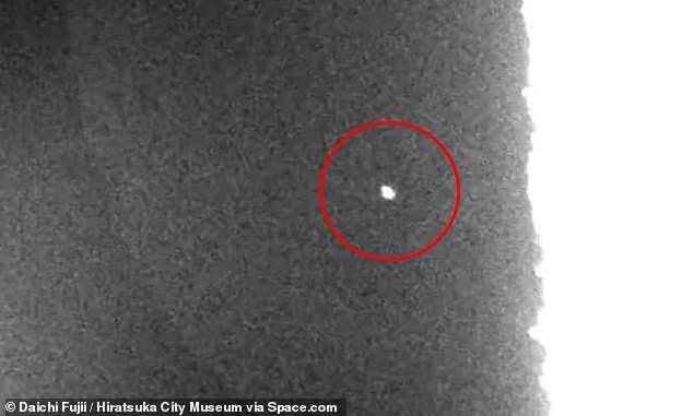 Mysterious flashes on the moon spark speculation about unknown visitors 103630373 15262675 image a 22 1762380371397.jpg