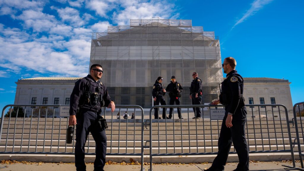 108223582 1762784676567 gettyimages 2244643566 ah809768.jpeg