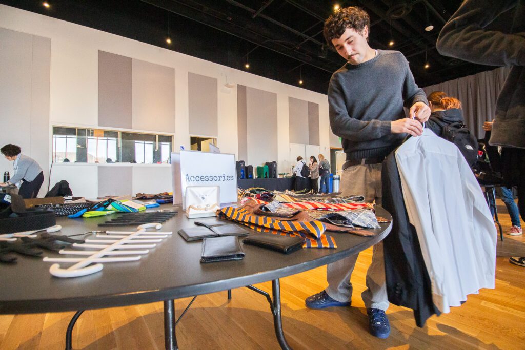 2025.11.19.EMG .FJH .UOCareerDressCloset 2.jpg