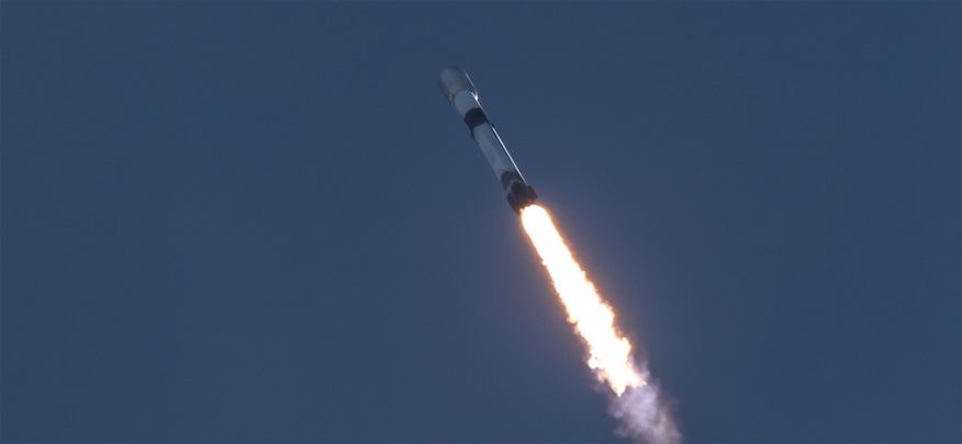 SpaceX launches 28 Starlink satellites on Falcon 9 rocket from Vandenberg SFB – Spaceflight Now 20251106 starlink g11 14 os.jpg