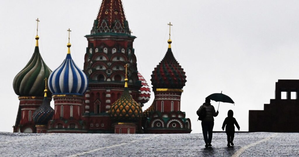 U.S. family moved to Russia to escape liberal culture and got drawn into the war with Ukraine 250724 moscow red square mn 1505 07cd3b.jpg