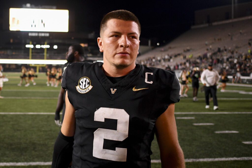 Vanderbilt QB Diego Pavia Announces Career News on Thursday 513e1e27fdefd02525da2fe37ef81717.jpeg