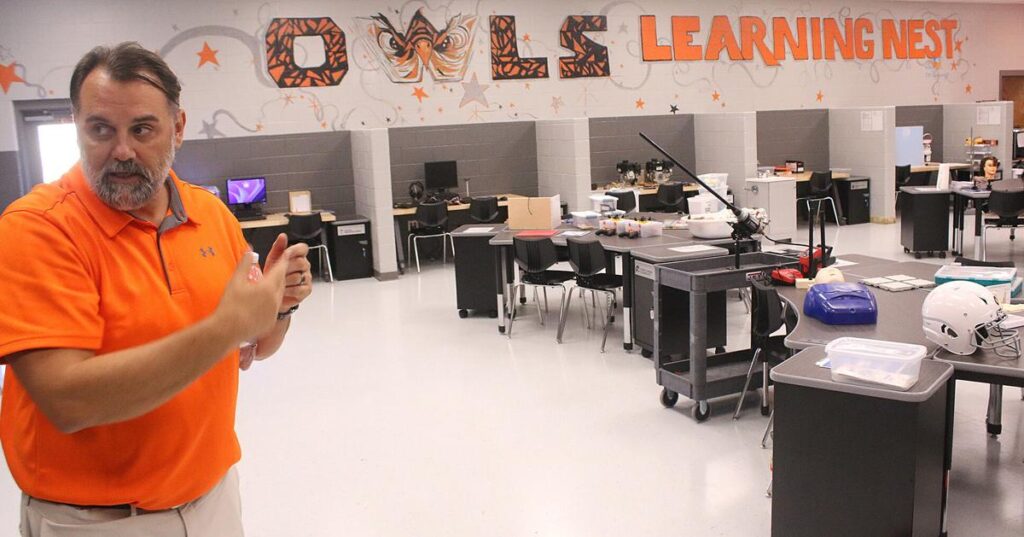 Eighth-grade LMS students explore career fields in new CTE lab | News 6917b6e094aac.image .jpg