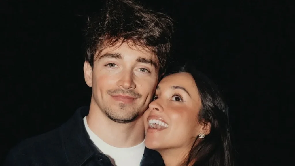 Display20img 1980202.webp.webp