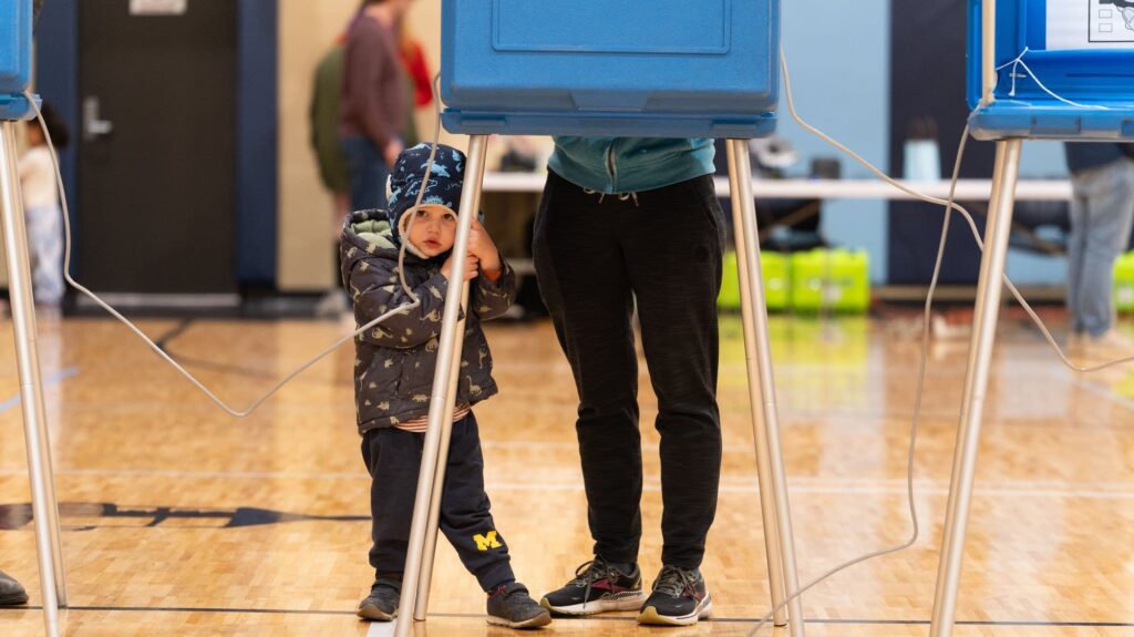 Minnesotans backed more than half of school finance requests A5aaf5 20251104 electionday908 2000.jpg