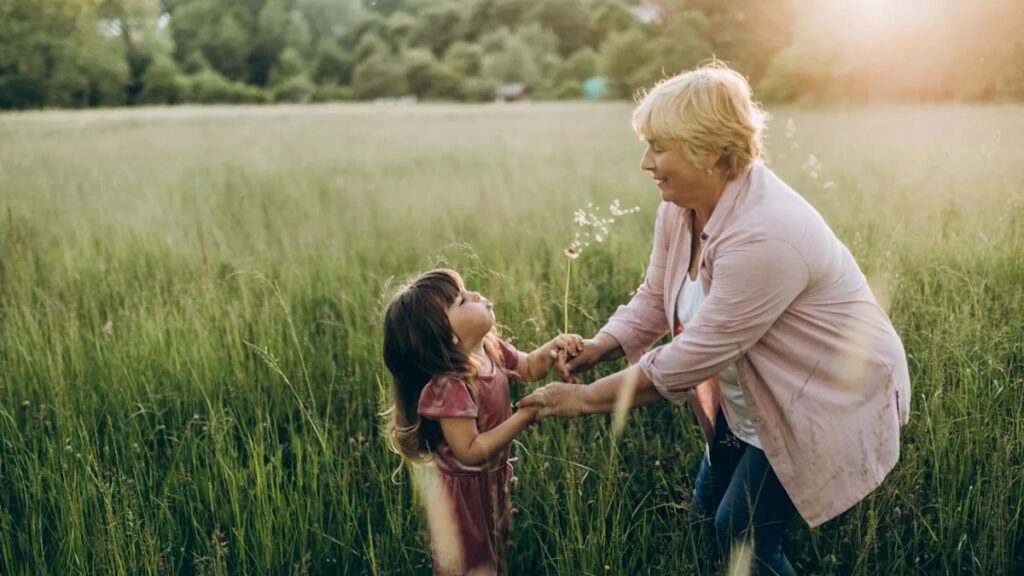 9 Things ‘Slow-Living’ Grandparents Do Differently, According to Child Psychologists C5e5efa1276c6032a175f3c058ab6581.jpeg
