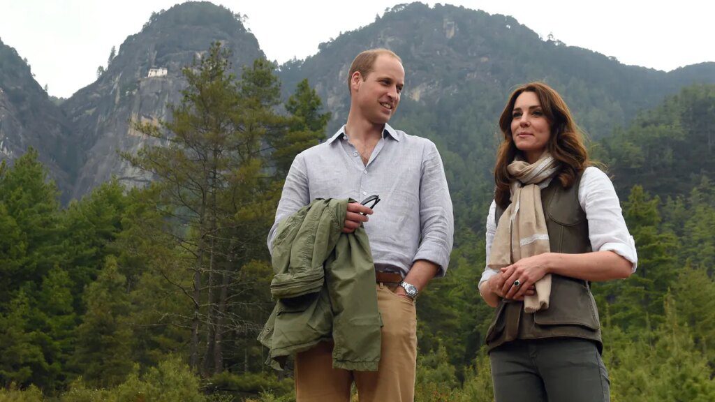 Kate middleton outdoors.jpg