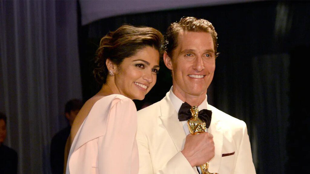 Matthew mcconaughey camilla alves.jpg