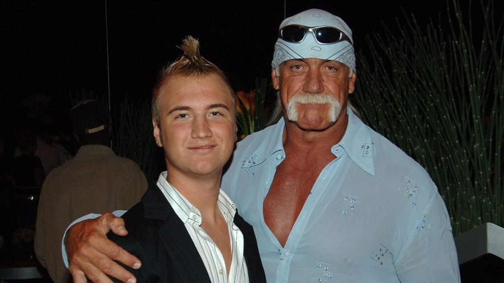 Nick hulk hogan 112125.jpg