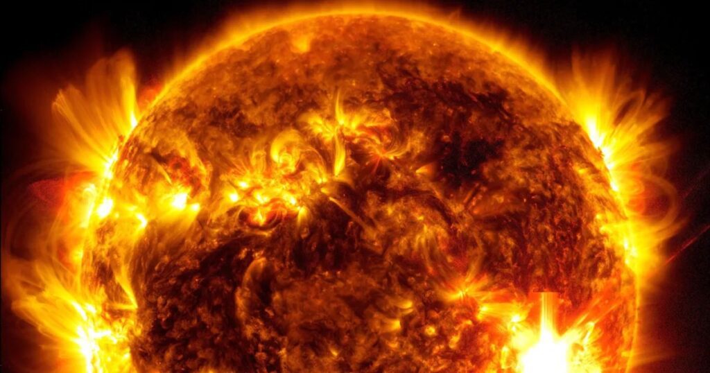 Scientists predict largest solar storm two decades.jpg