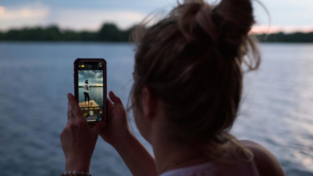 Snapchat Introduces Topic Chats For Safe Public Conversations Across Interests Snapchat n5s8.jpg