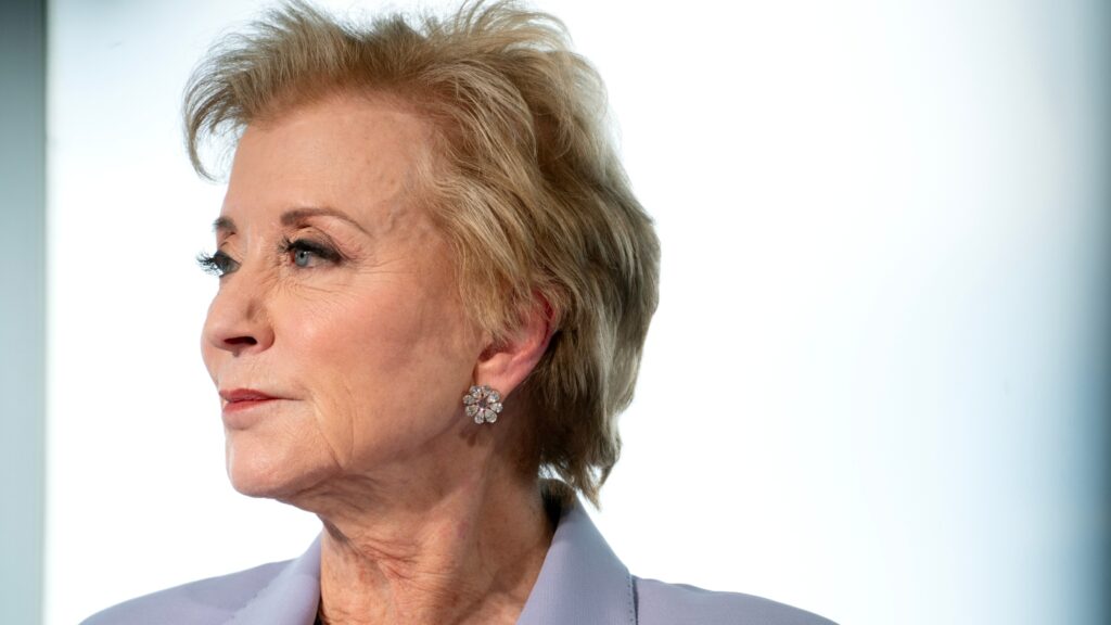 New moves to dismantle the Education Department raise legal questions : NPR Urlhttp3A2F2Fnpr brightspot.s3.amazonaws.com2F982F382Fa03287064dbfae13534a659cdd1a2Fgettyim.jpeg