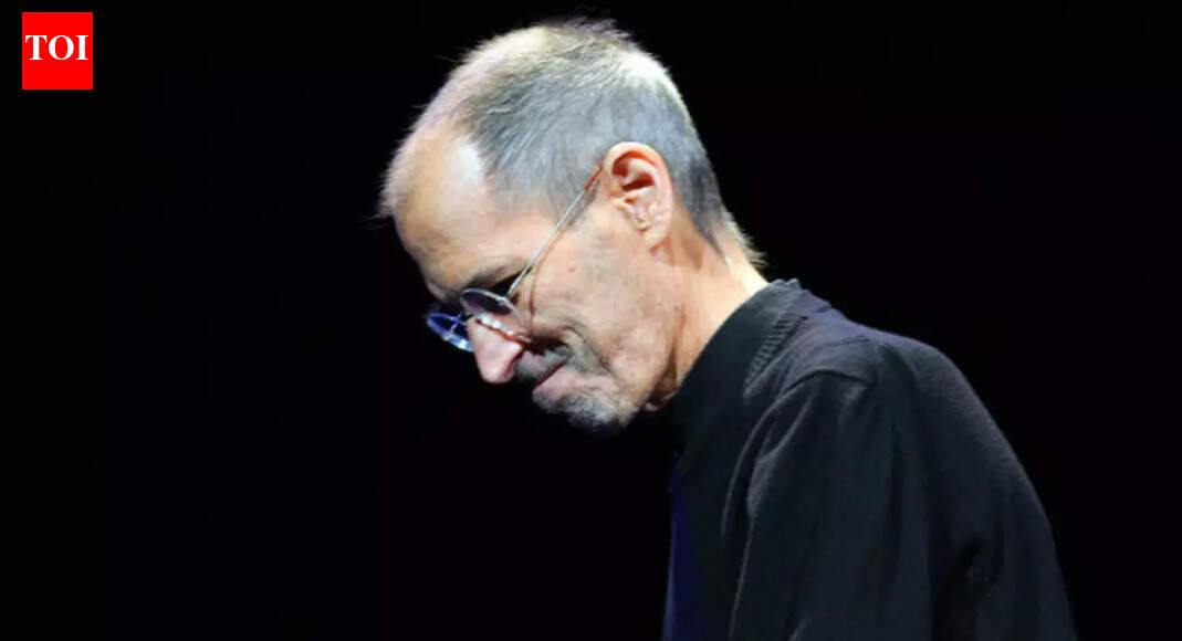 The simple career lesson that Apple founder Steve Jobs shared with students at Stanford commencement speech: Doing the … 1765551947 photo.jpg
